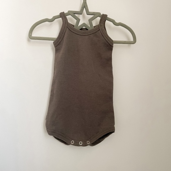 Quincy Mae ribbed body suit - Picture 2 of 2